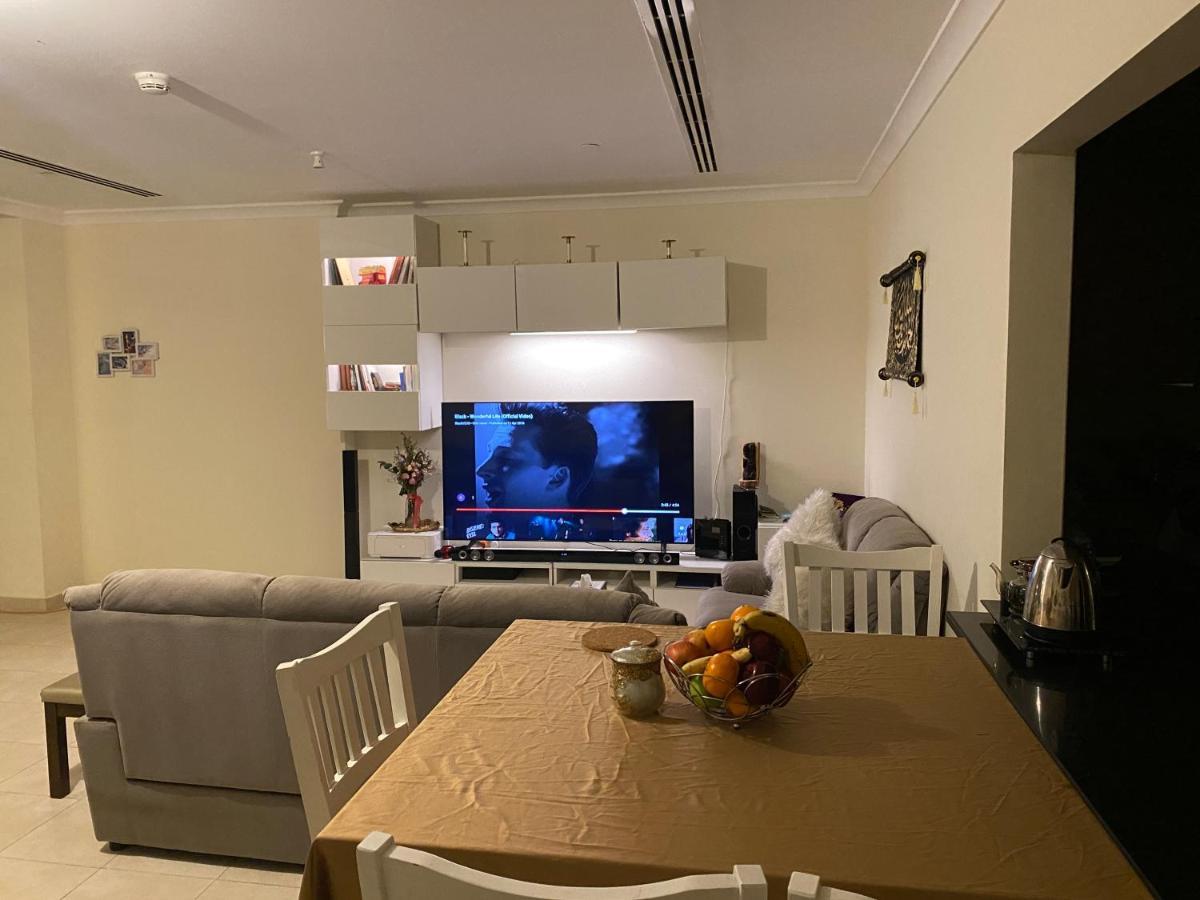 Alexandrina Hostel Dubai Ngoại thất bức ảnh